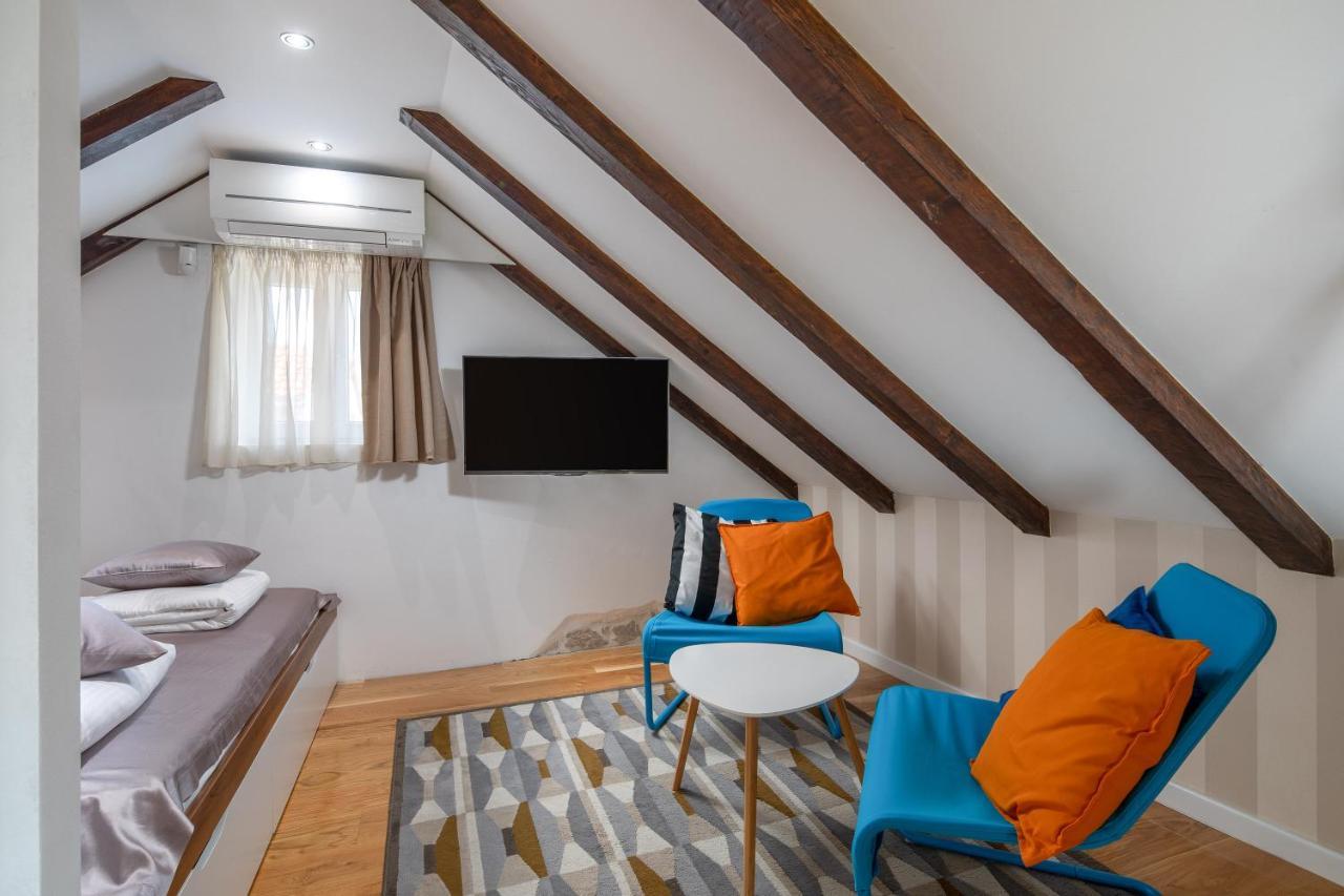 Awesome Stone House Hotel Split Bagian luar foto