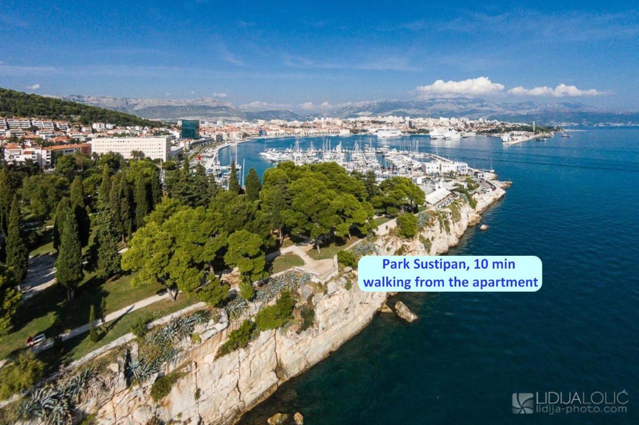 Awesome Stone House Hotel Split Bagian luar foto